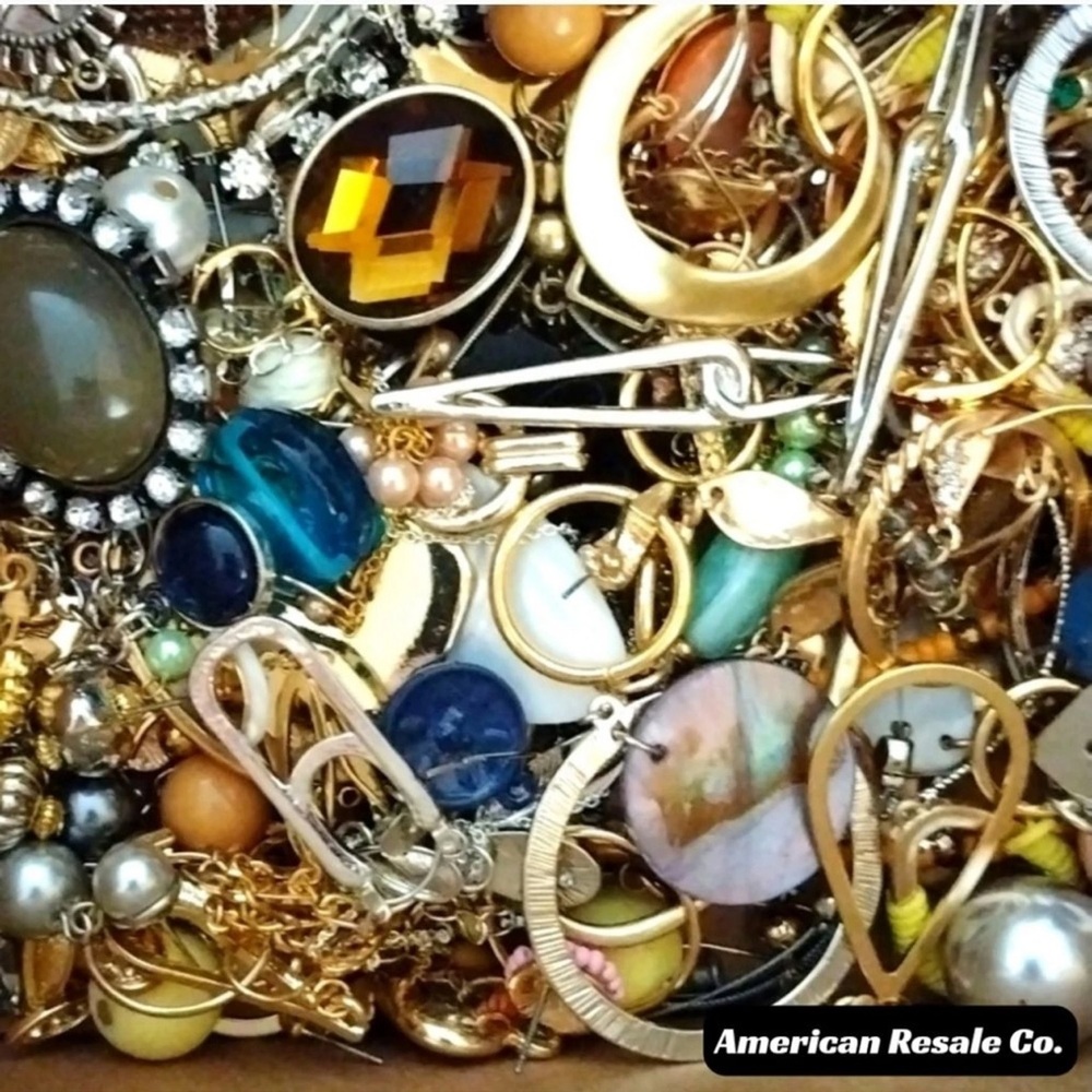 2 Pounds Unsorted Tangled Jewelry Vintage Modern Wear Junk Mystery Treasure Hunt